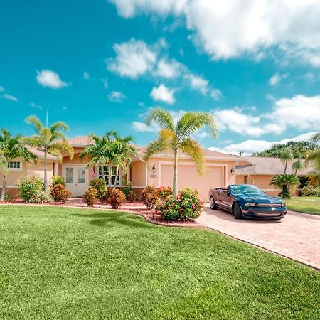 Villa Holiday Sunrise Cape Coral Extérieur photo