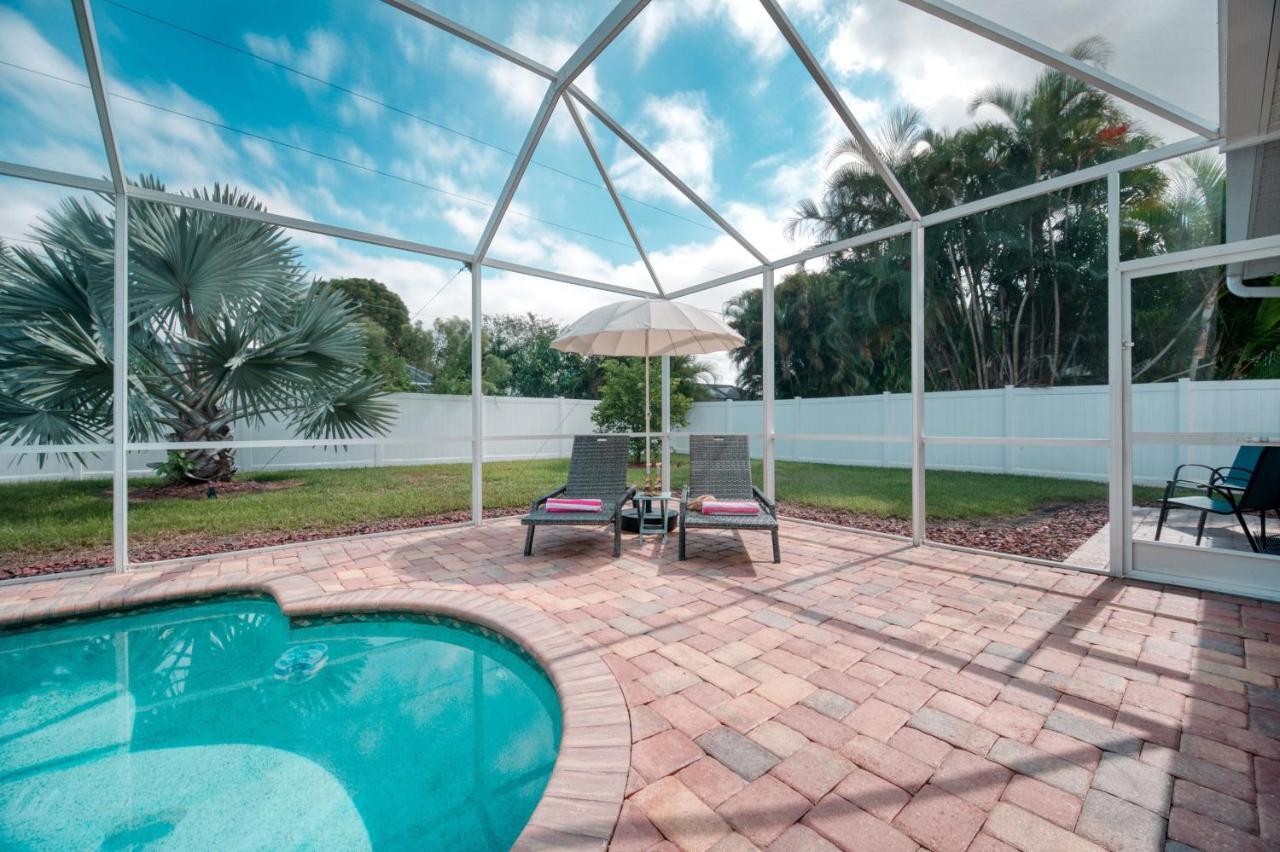 Villa Holiday Sunrise Cape Coral Extérieur photo