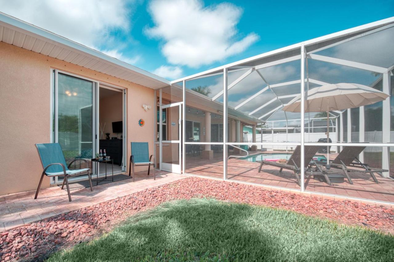 Villa Holiday Sunrise Cape Coral Extérieur photo