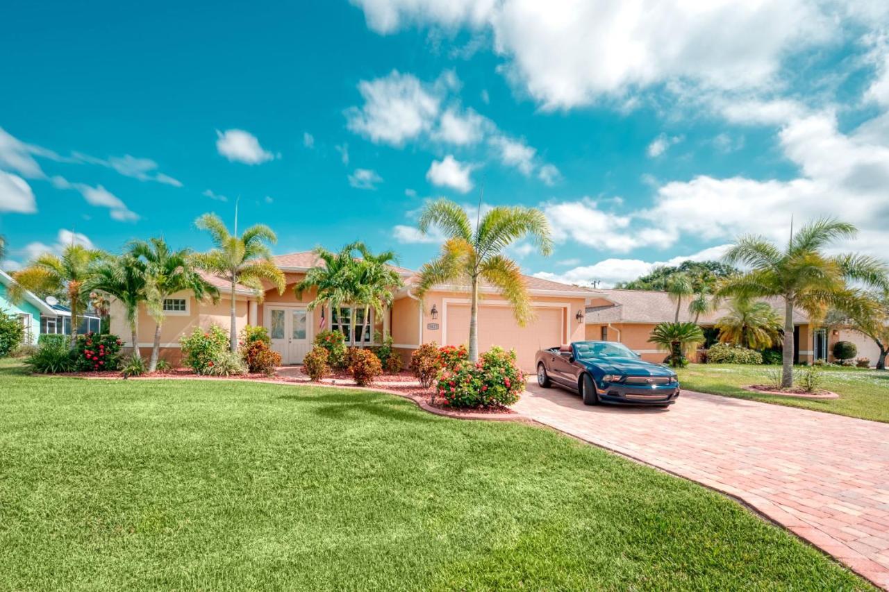 Villa Holiday Sunrise Cape Coral Extérieur photo